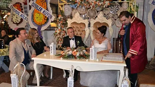 Meltem Avcılık İle Hakan Yıldırım Rüya Gibi Bir Düğünle Dünya Evine Girdi