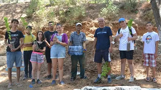Büyük Samanlık Plajı'nda Ağaç Dikim Etkinliği