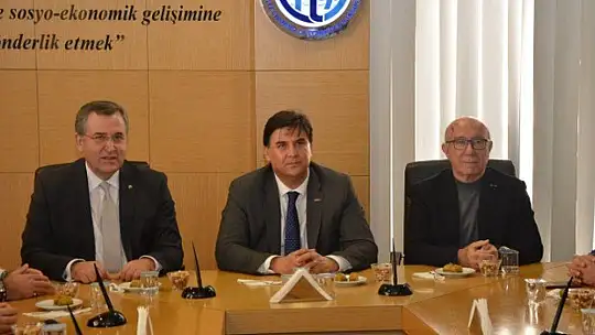 Karaca, 'Fethiye için yapılacak şeylerde siyaset olmaz'