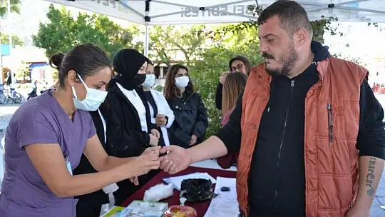 Dünya diyabet gününde ücretsiz şeker testi