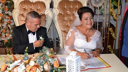 Meltem Avcılık İle Hakan Yıldırım Rüya Gibi Bir Düğünle Dünya Evine Girdi