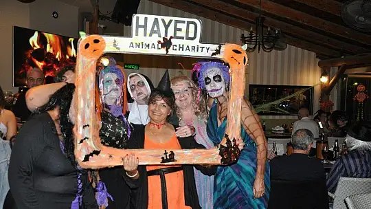 Cadılar Bayramı kutlaması renkli görüntüler oluşturdu