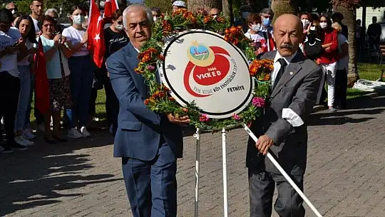 Güler, 'Yaşasın Cumhuriyet'
