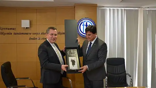 Karaca, 'Fethiye için yapılacak şeylerde siyaset olmaz'