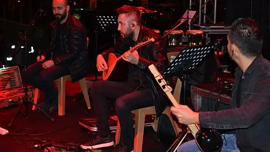 Seydikemer'de Cumhuriyet Konseri Coşkusu