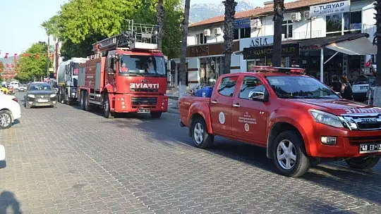 30 Ağustos Zafer Konvoyuna Coşkulu Katılım