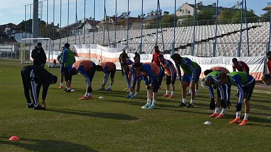 Futbolcular Galibiyet İstiyor