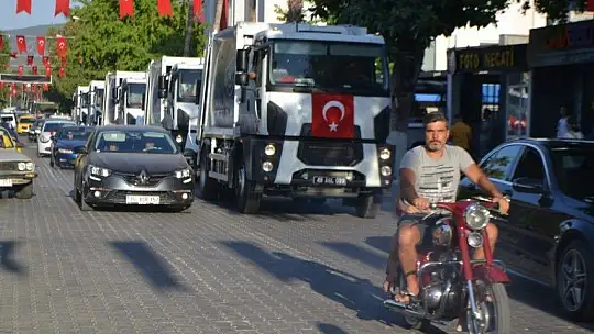 30 Ağustos Zafer Konvoyuna Coşkulu Katılım