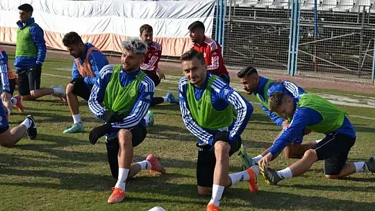 Futbolcular Galibiyet İstiyor