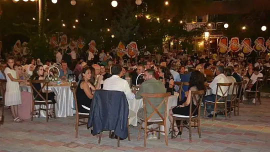 Ali Fatih Çoban rüya gibi bir düğünle dünya evine girdi