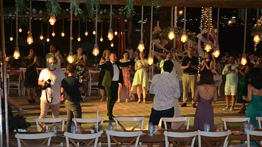 Ali Fatih Çoban rüya gibi bir düğünle dünya evine girdi