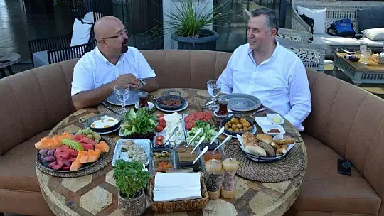 FETHİYE AKTÜEL MAGAZİN DERGİSİ EYLÜL'DE OKURLARIYLA BULUŞUYOR