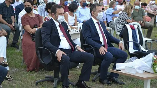 Fethiye İşletme Fakültesinde mezuniyet heyecanı