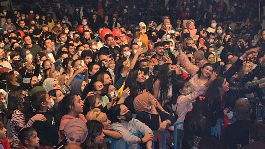 Seydikemer'de Cumhuriyet Konseri Coşkusu