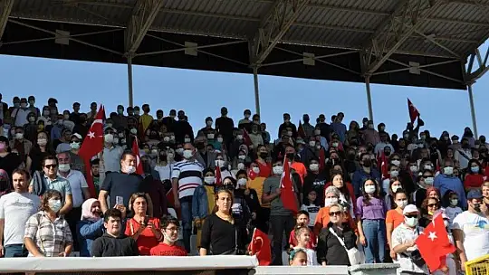 Fethiye'de Cumhuriyet Bayramı Coşkuyla Kutlandı