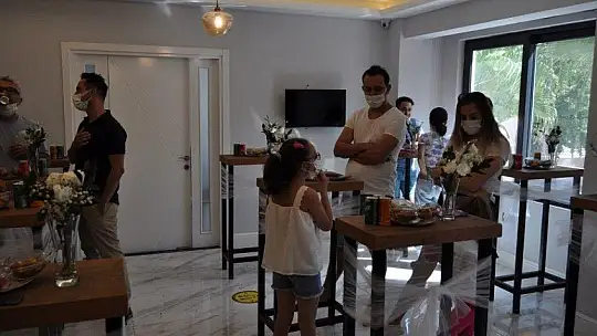 Lotus Beauty Center açılış töreni gerçekleşti