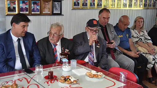 Gaziler Derneği'ne anlamlı ziyaret