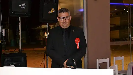 Girne Koleji Cumhuriyet balosunda bir araya geldi