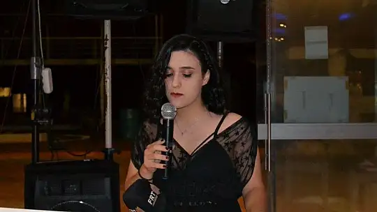 Girne Koleji Cumhuriyet balosunda bir araya geldi