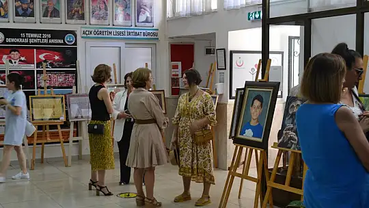 'Yıl Sonu Sergisi' açıldı