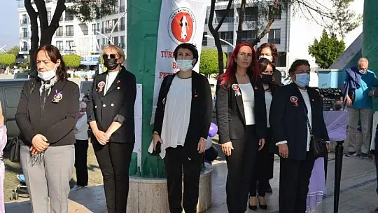 Türk kadınlar Birliği 50. Yılını kutladı