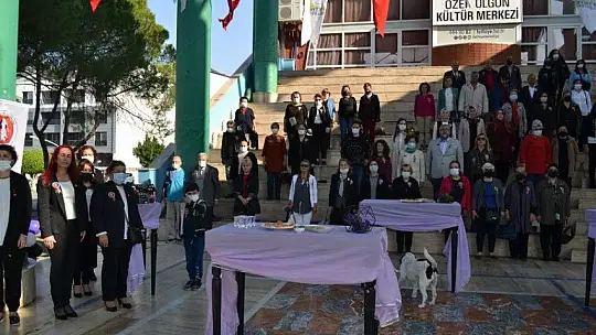 Türk kadınlar Birliği 50. Yılını kutladı