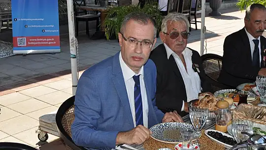 Gaziler gününde kahvaltı programı