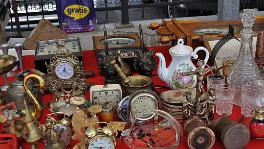 Fethiye Antika Pazarı antika severleri buluşturuyor