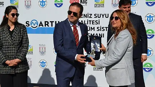 Deniz kirliliğini ölçen akıllı şamandıralı ölçüm sistemi Fethiye'de faaliyete geçti