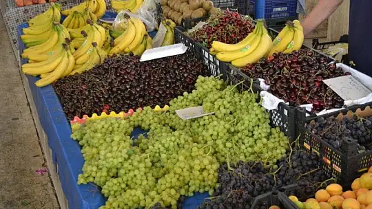 Bayram öncesi son pazar boş kaldı