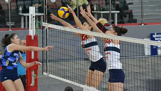 Fethiye'nin Sultanları Arkas'a da set vermedi 3-0