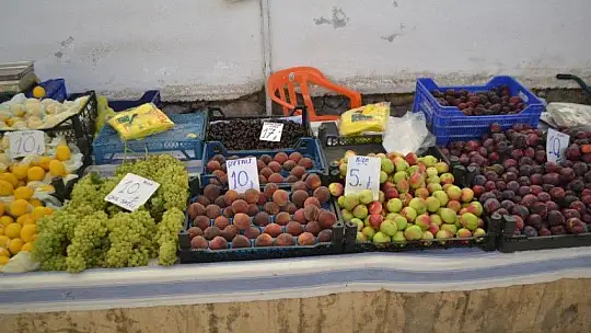 Bayram öncesi son pazar boş kaldı