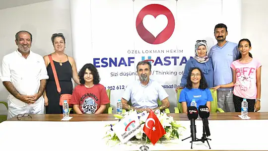 Esnaf Hastanesi'nden LGS birincilerine büyük destek