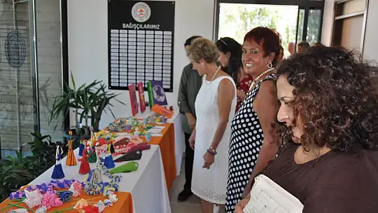 Etkinlikler Sergi ile Başladı 