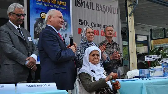 BAŞOĞLU'NUN HAYATI BAŞARI ÖDÜLÜNE LAYIK GÖRÜLDÜ 