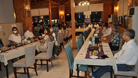 Ak Parti Fethiye ilçe yönetiminin 1. Yıl dönümü kutlandı