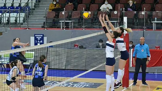 Fethiye'nin Sultanları Arkas'a da set vermedi 3-0