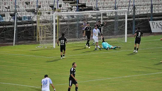 FETHİYESPOR'U EVİNDE KİMSE YENEMİYOR 1-0