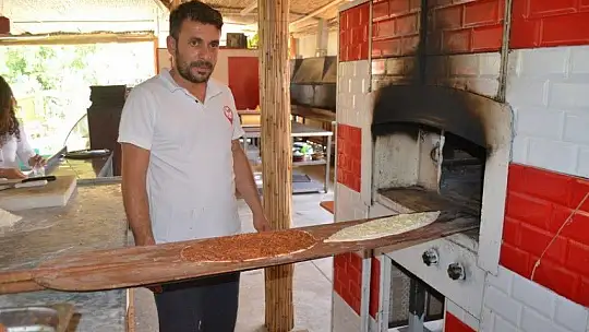 Saklıkent'e değer katacak 'Kırmızı Beyaz Et Restaurant' hizmetinizde