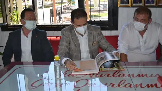 Şehit Aileleri Ve Muharip Gaziler Derneğine Protokolden Bayramlaşma Ziyareti