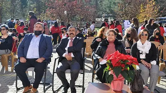 Üzümlü'de Tubitak Bilim Fuarı