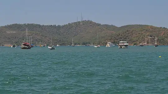 Tekneler Tura Çıktı Deniz Manzarası Vatandaşlara Kaldı