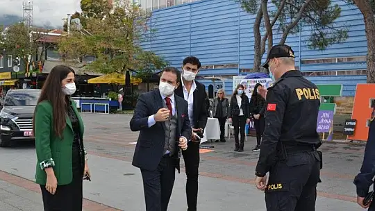 Kaymakamdan Emniyet standına ziyaret