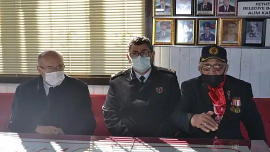 Şehitler İçin Lokma Döktürdüler