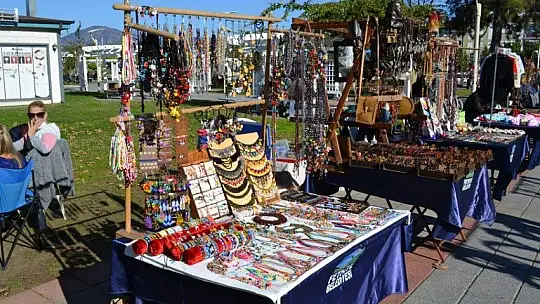 El Ürünleri Kermesi Yoğun İlgi Gördü