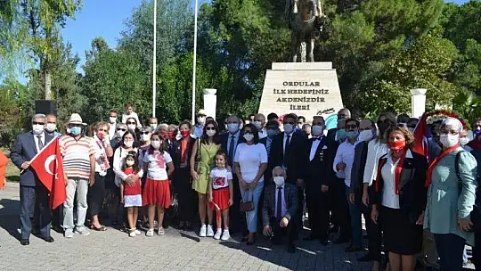 STK'LARDAN COŞKULU KUTLAMA