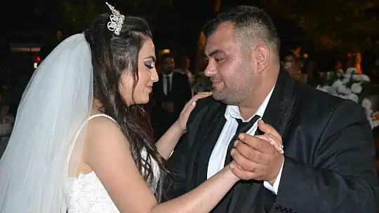 Eray Ertürk ile Aygün Maharramov rüya gibi bir düğünle dünya evine girdi