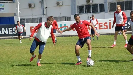 Fethiyespor'u kaptanlar çalıştırdı
