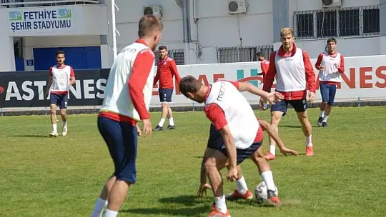 Fethiyespor'u kaptanlar çalıştırdı