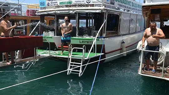 Fethiye'de Bunaltıcı Sıcaklık, Termometreler 40 Dereceyi Gösterdi